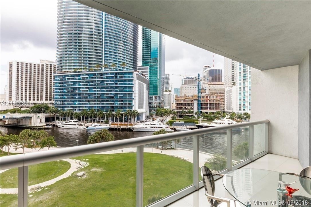 465 Brickell Ave - Photo 6