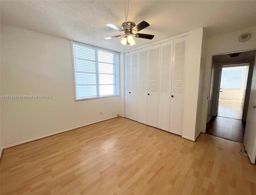 3233 Ne 32nd Ave - Photo 21