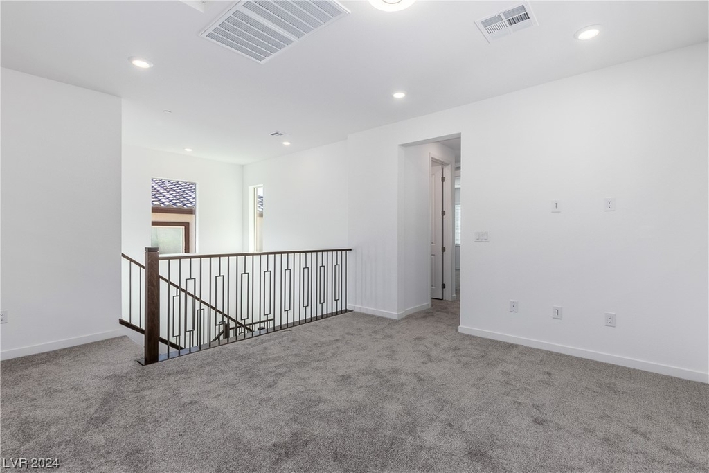 11624 Desert Hollow Avenue - Photo 17