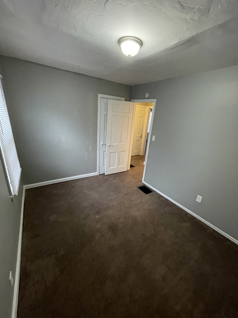 3506 Orchard Avenue - Photo 10