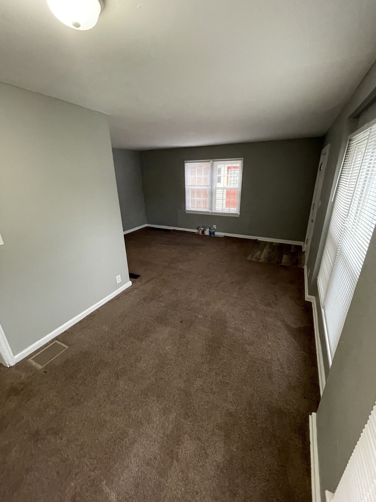 3506 Orchard Avenue - Photo 5