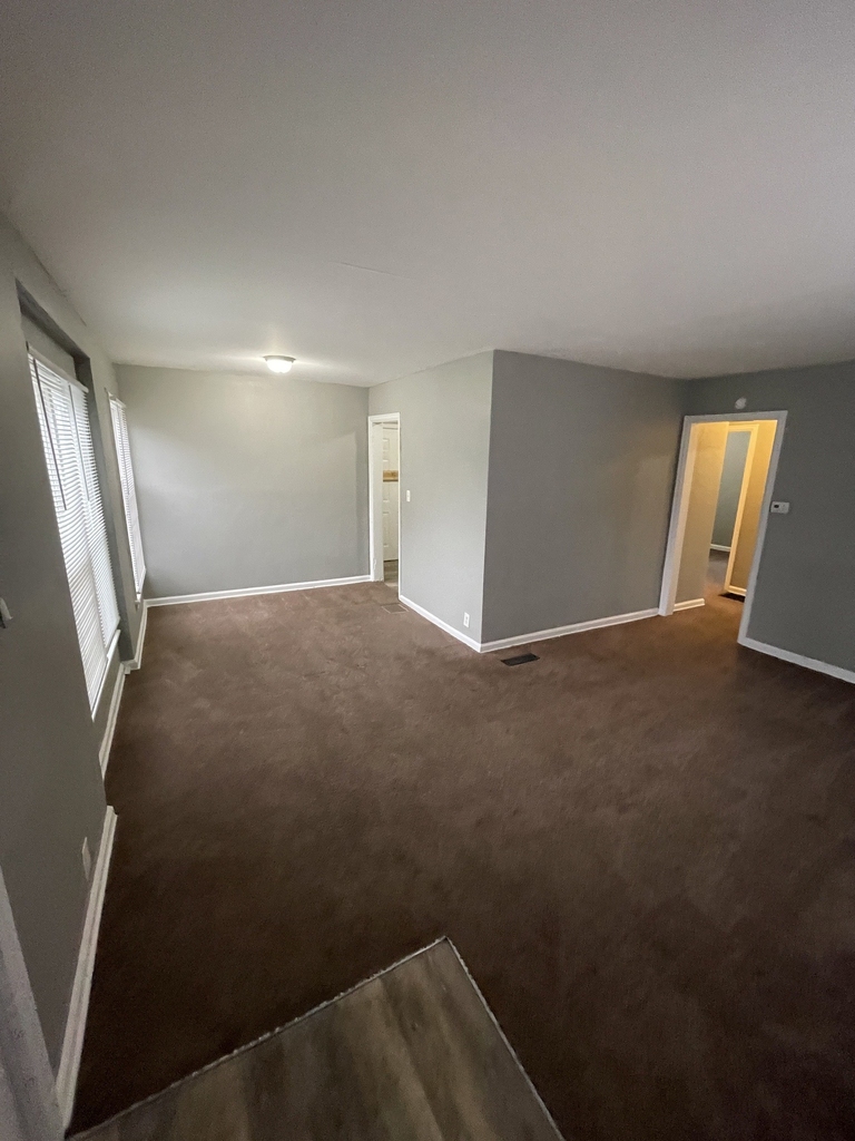 3506 Orchard Avenue - Photo 3