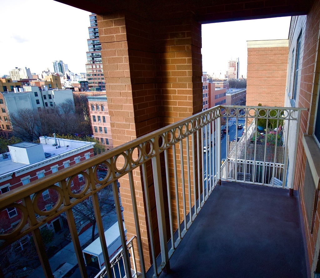 1787 Madison Avenue - Photo 9