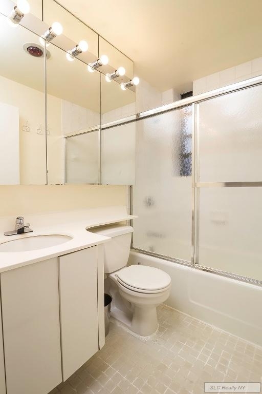 150 West 51st Street - Photo 4