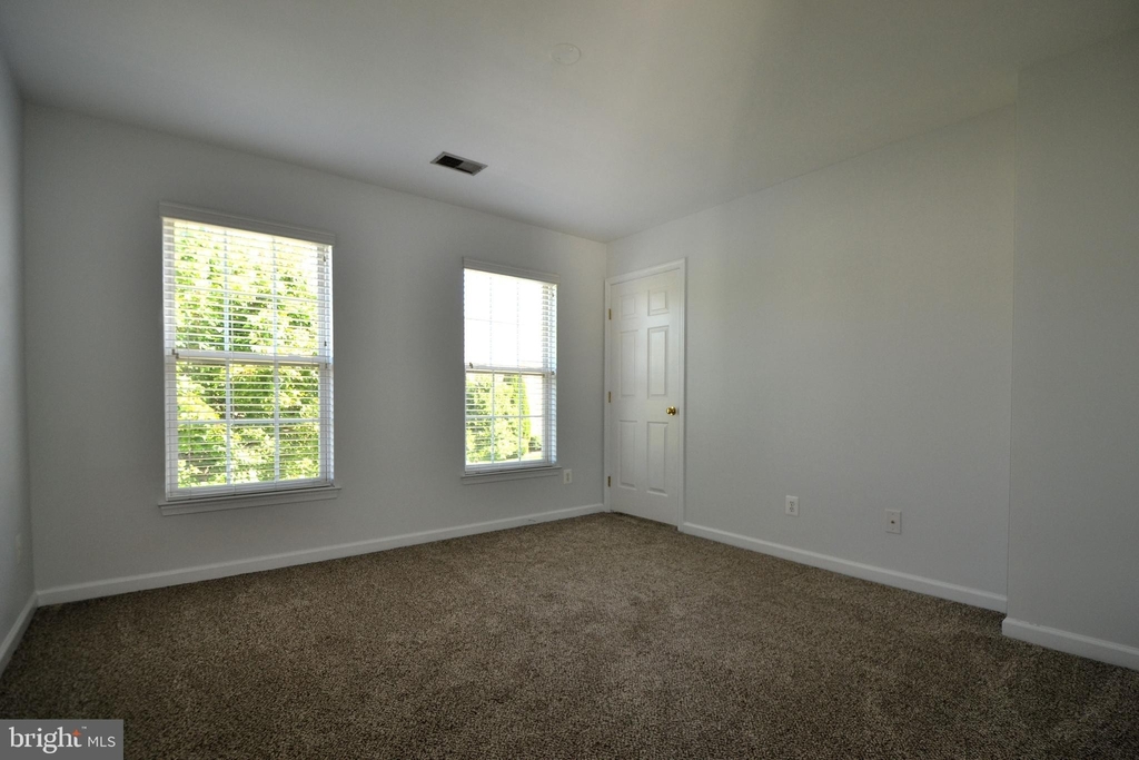 2527 Transom Place - Photo 14