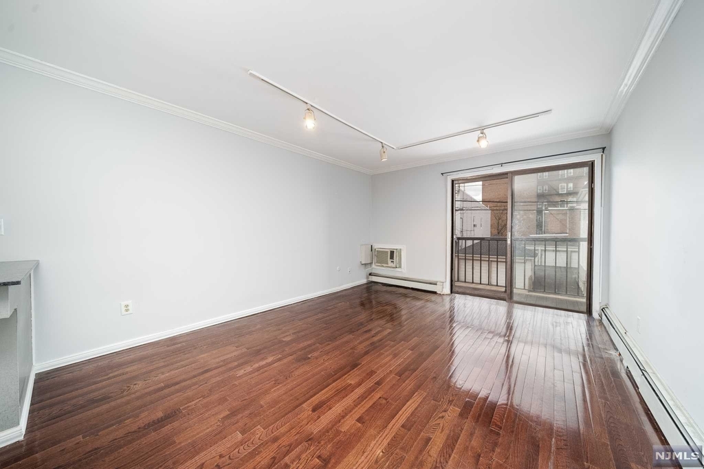 7117 Park Avenue - Photo 1