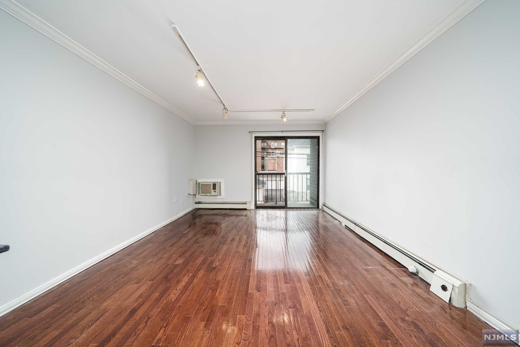 7117 Park Avenue - Photo 3