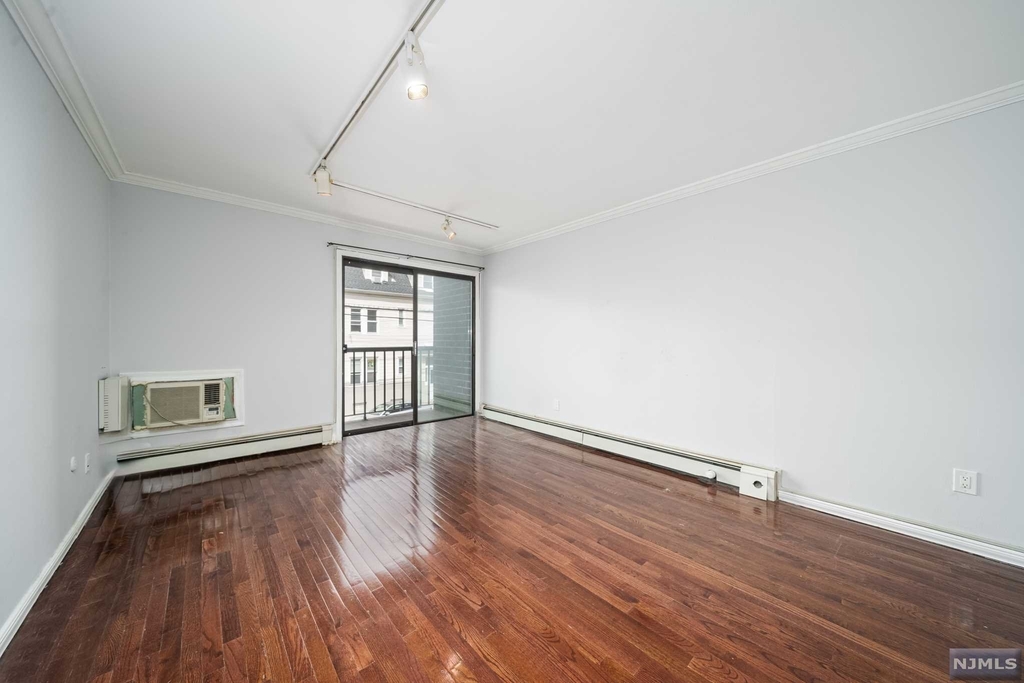 7117 Park Avenue - Photo 2