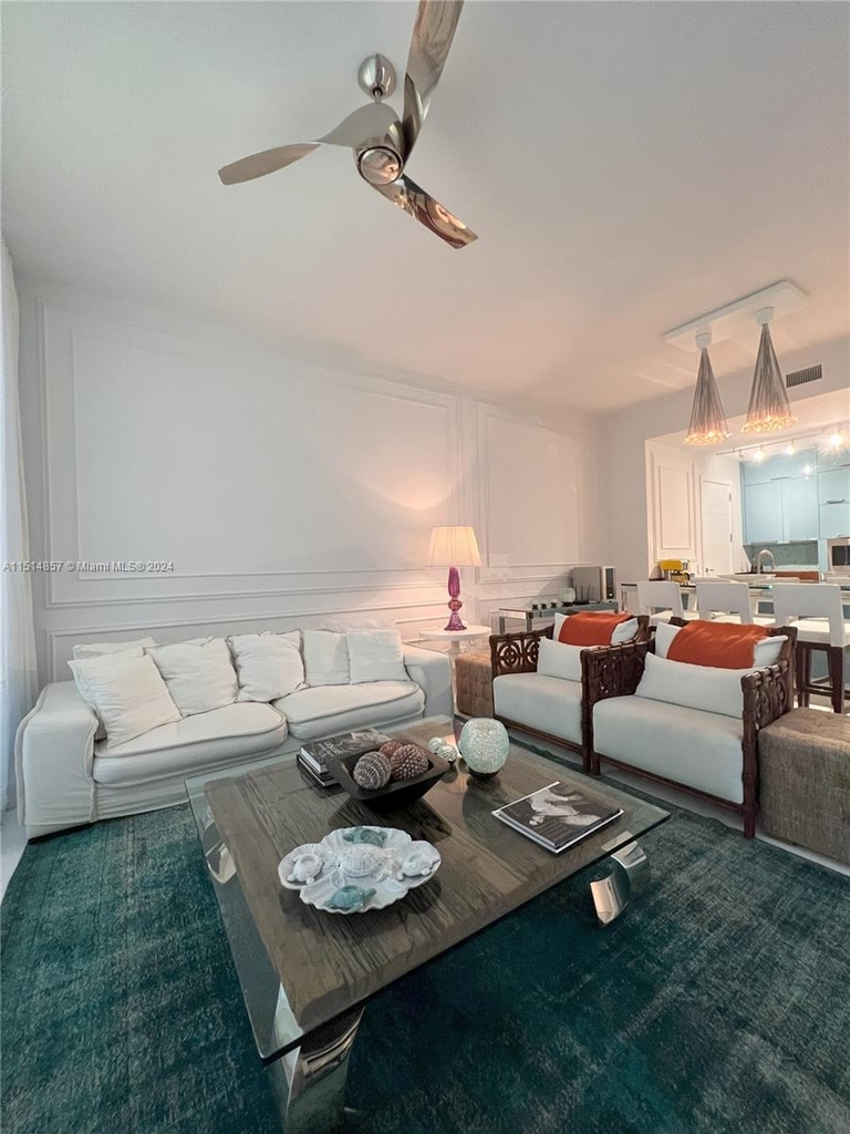 15811 Collins Ave - Photo 10