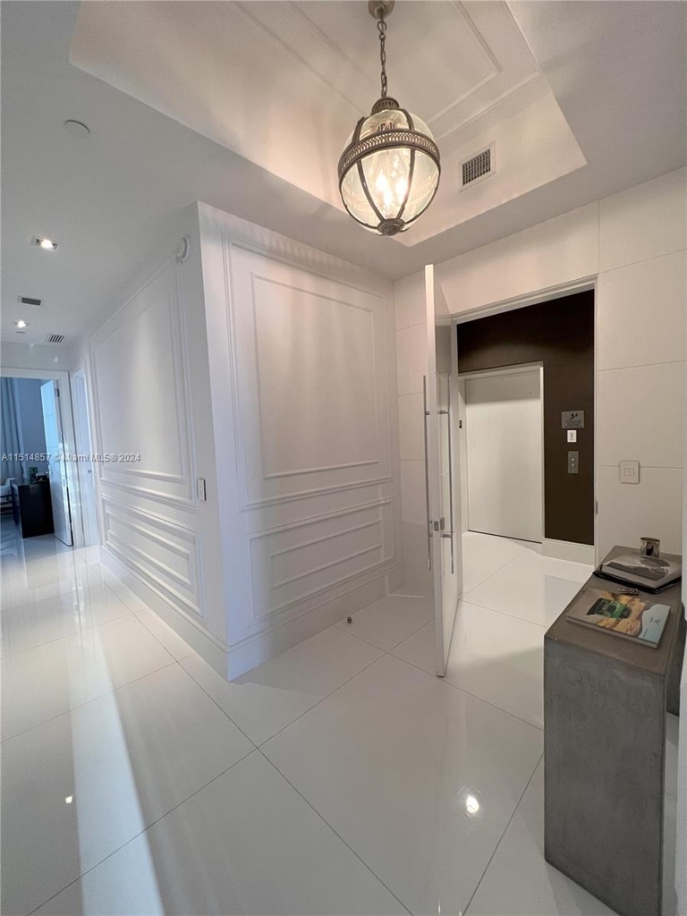 15811 Collins Ave - Photo 9