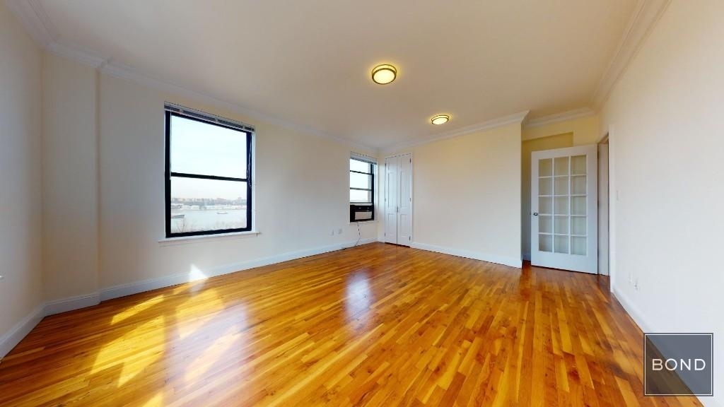 200 Riverside Drive - Photo 1