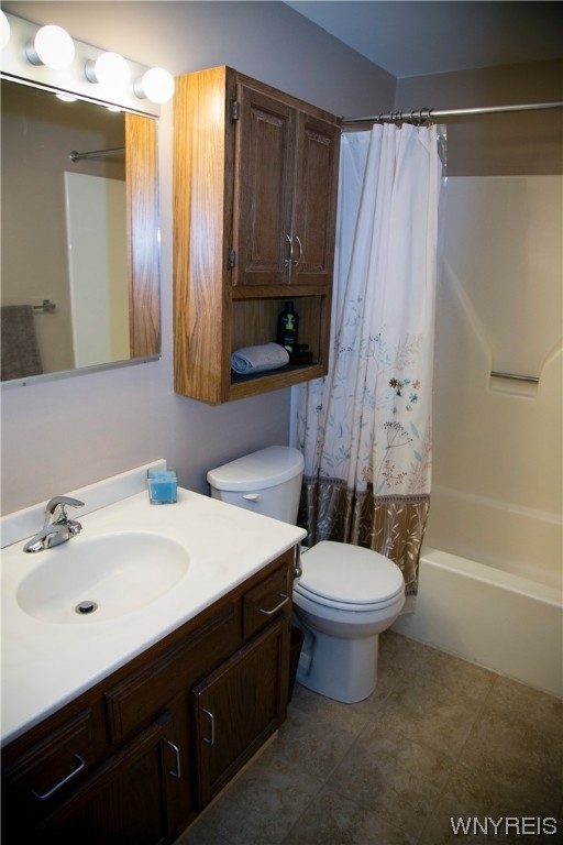 4495 Shimerville Road - Photo 11