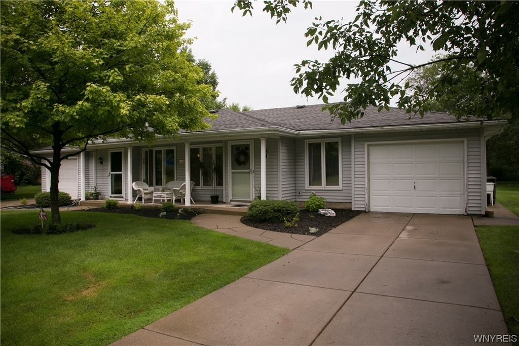 4495 Shimerville Road - Photo 0