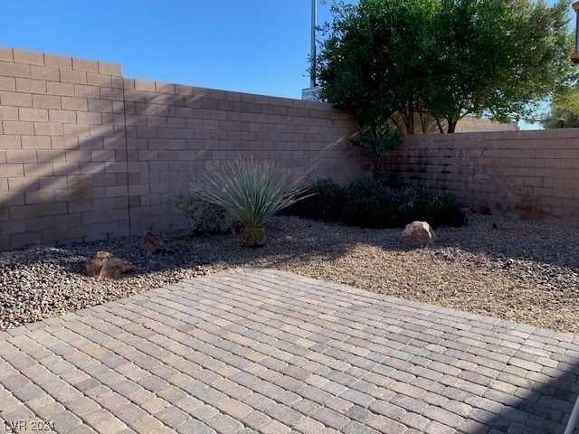 2716 Slide Canyon Avenue - Photo 23