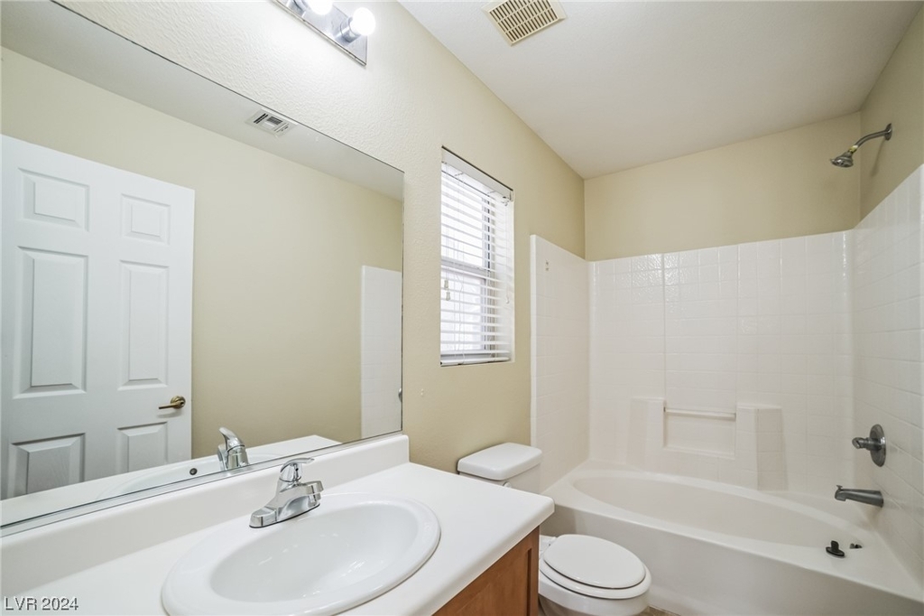 5228 Starter Avenue - Photo 14