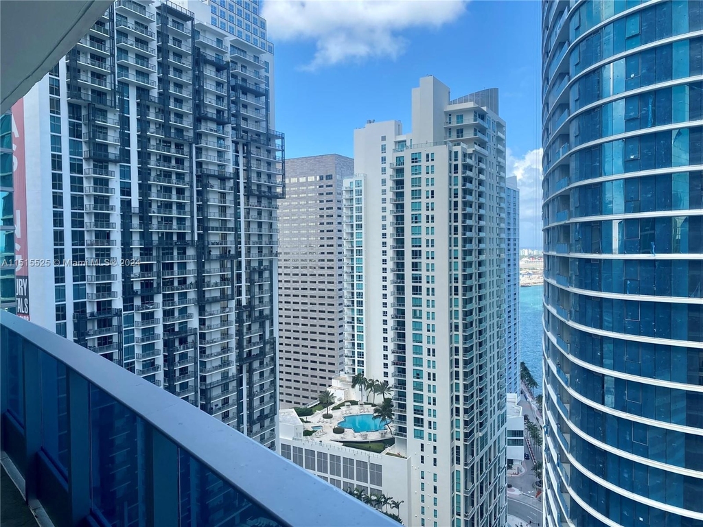 200 Biscayne Boulevard Way - Photo 14