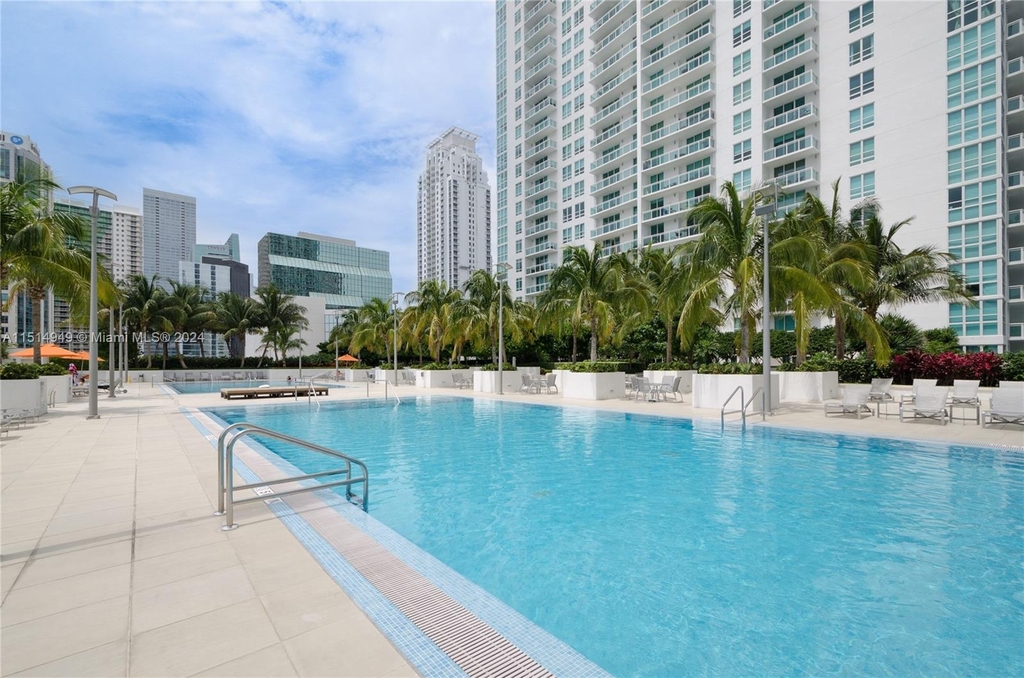 950 Brickell Bay Dr - Photo 21