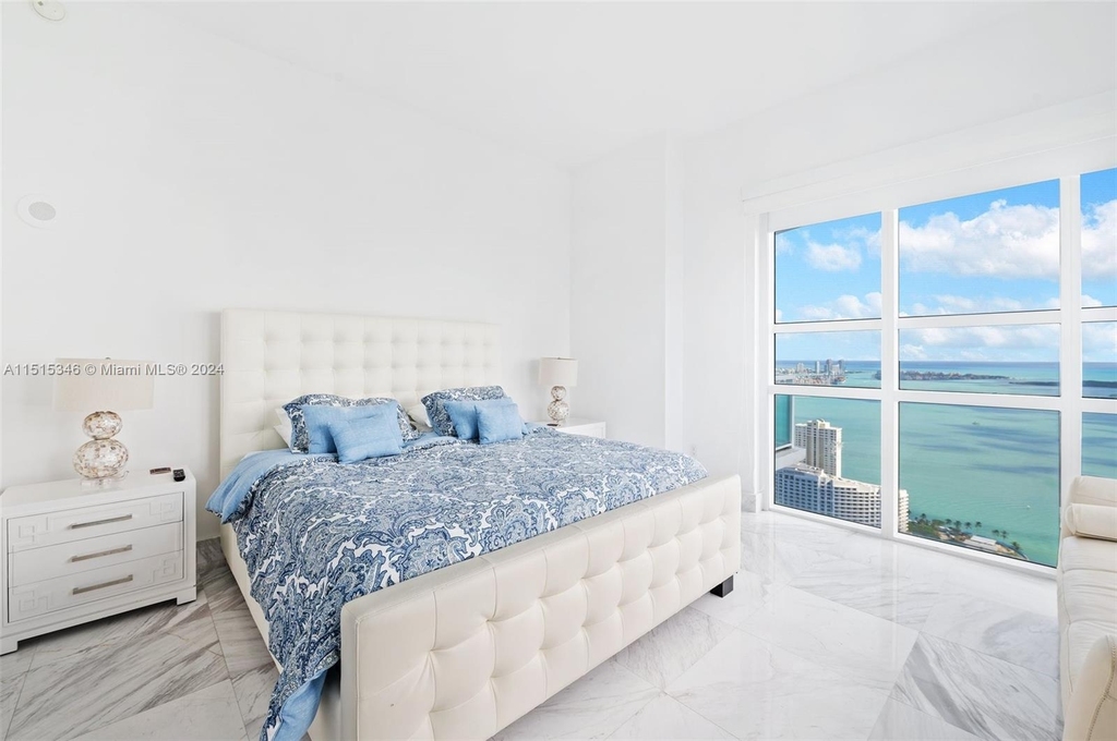 950 Brickell Bay Dr - Photo 15