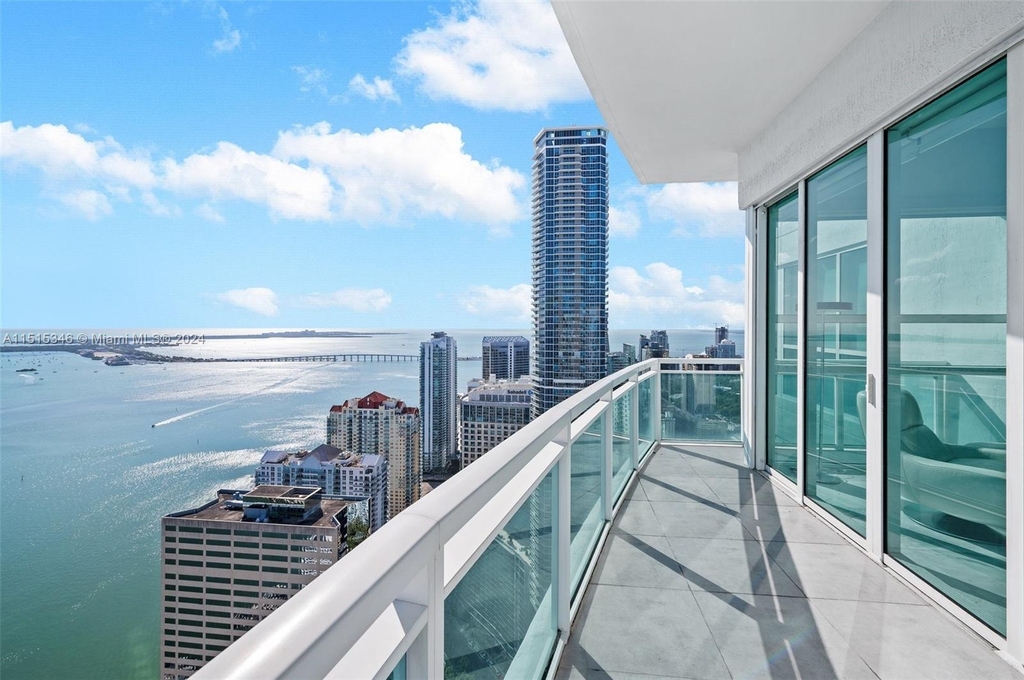 950 Brickell Bay Dr - Photo 13