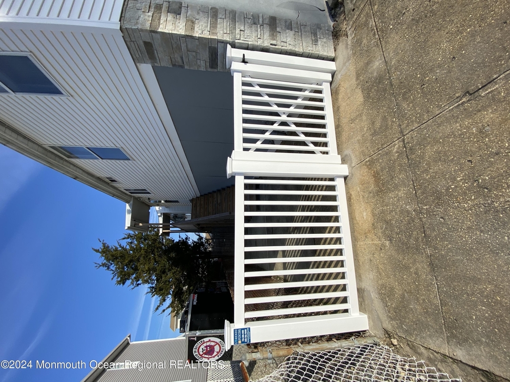 200 8th Avenue - Photo 1