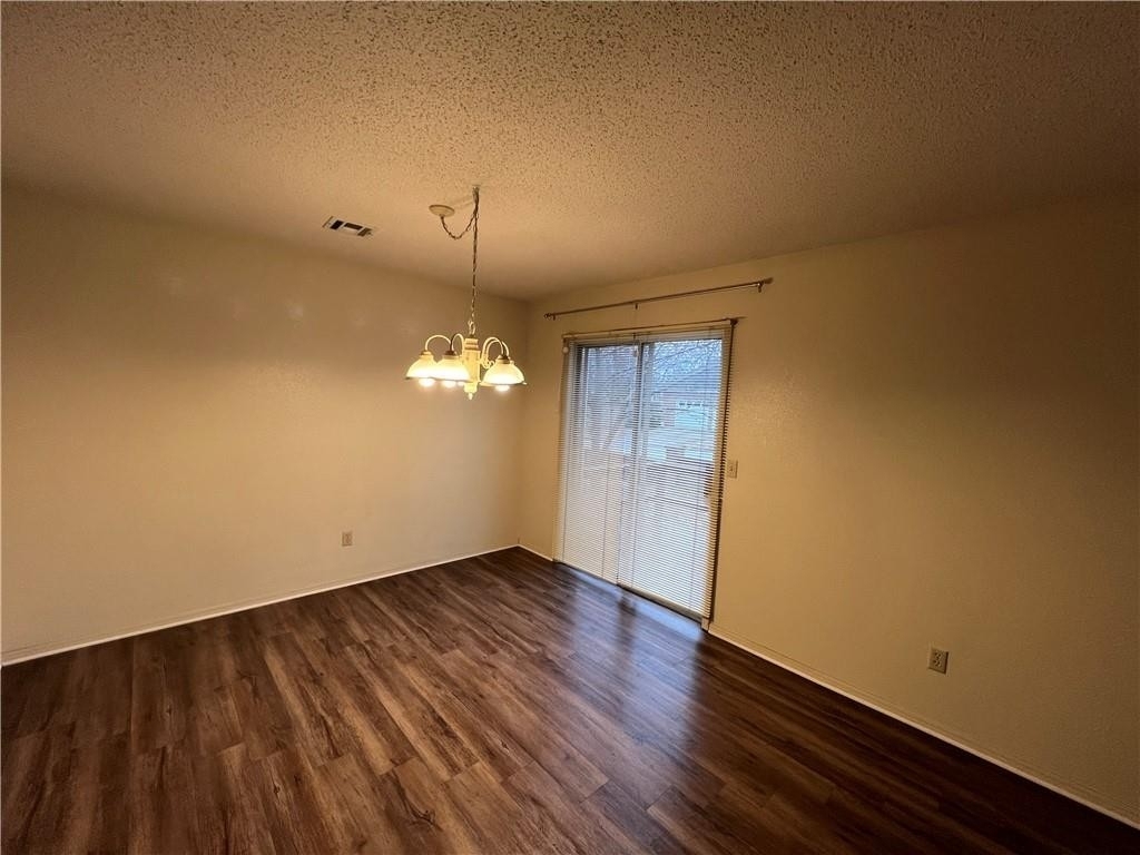 317  S 11th  Pl - Photo 5