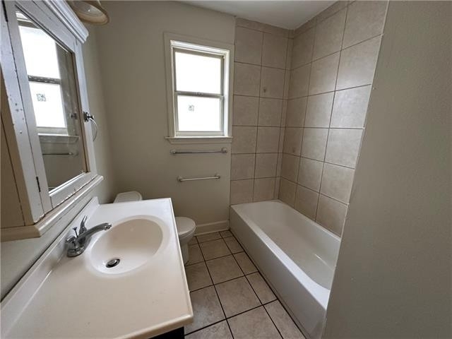 3525 Jackson Boulevard - Photo 4