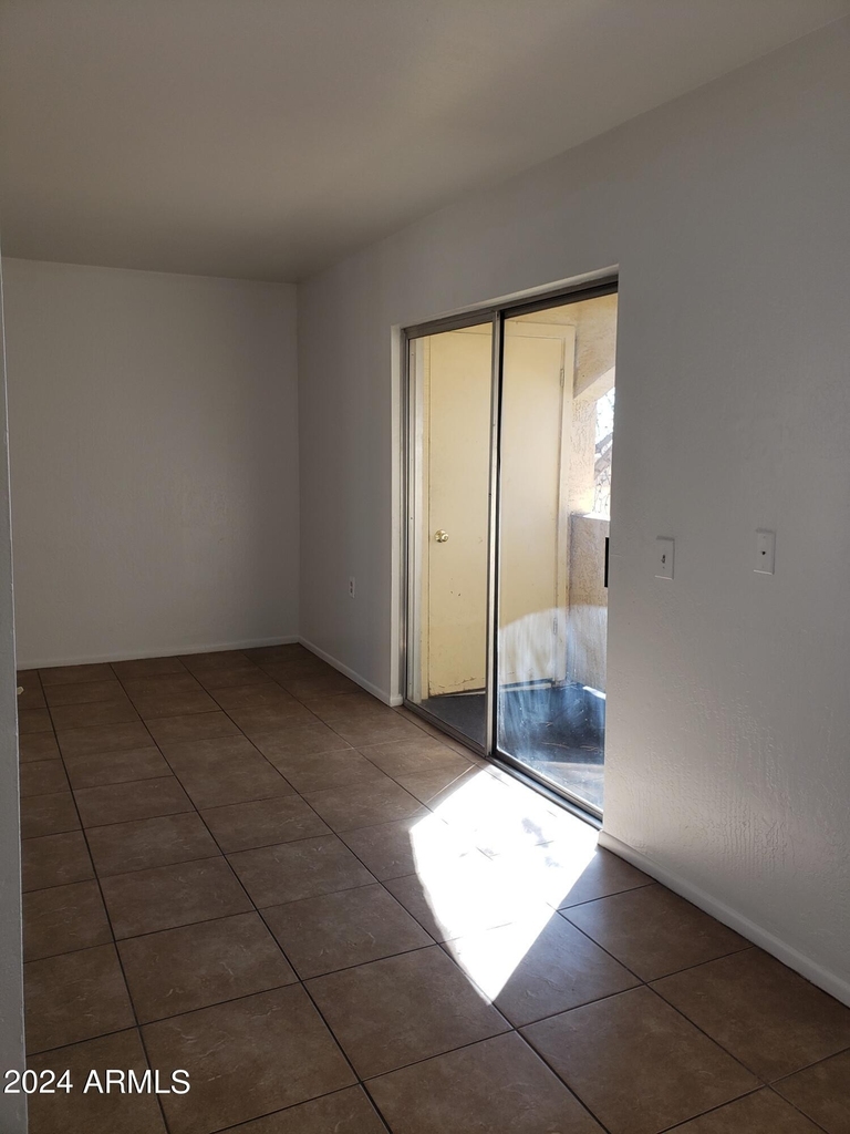 12221 W Bell Road - Photo 7