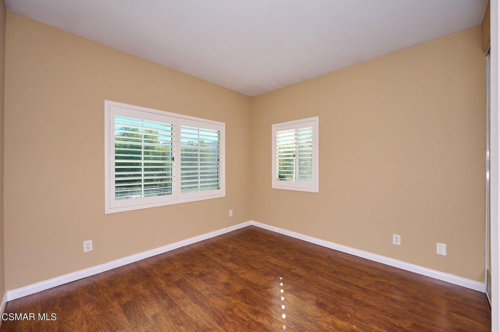 27007 Karns Court - Photo 33