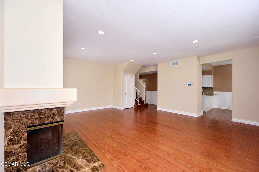 27007 Karns Court - Photo 8