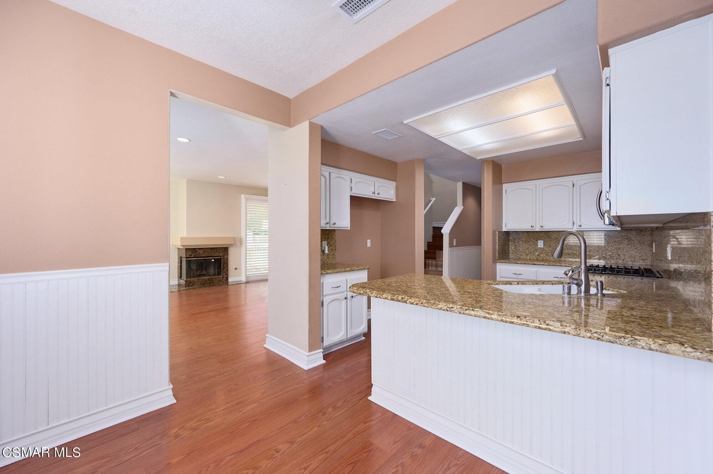 27007 Karns Court - Photo 13