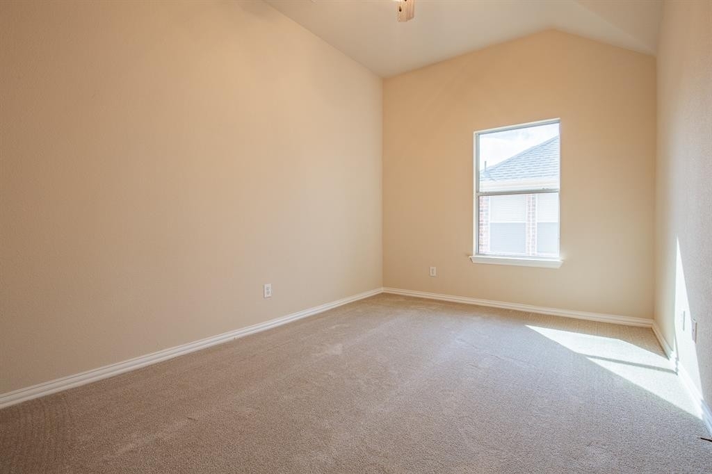 5633 Saint Thomas Drive - Photo 35