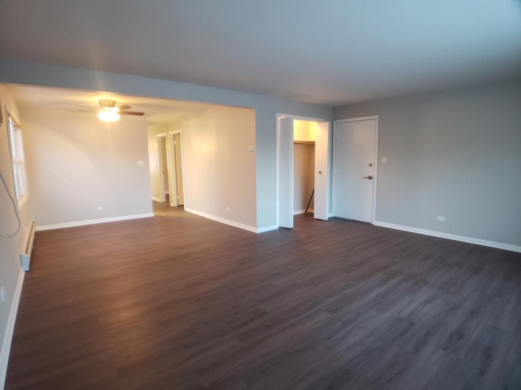 9109 Sahler Avenue - Photo 3