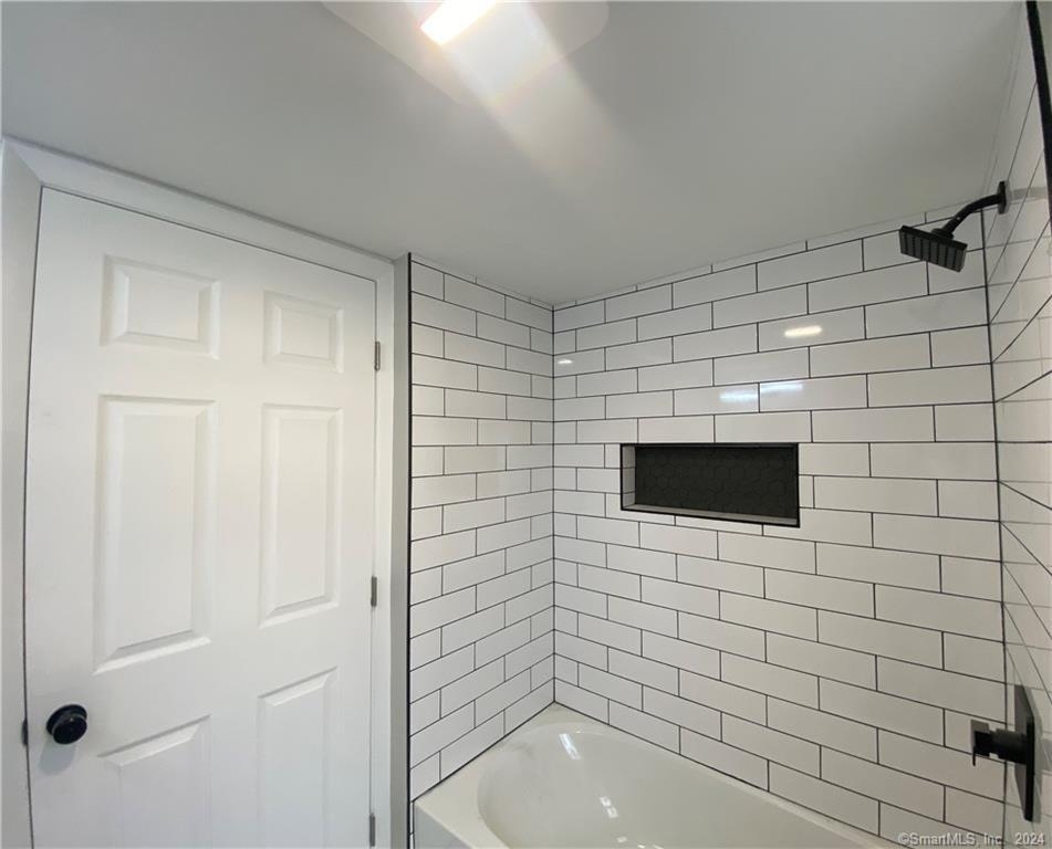 403 Middletown Avenue - Photo 8