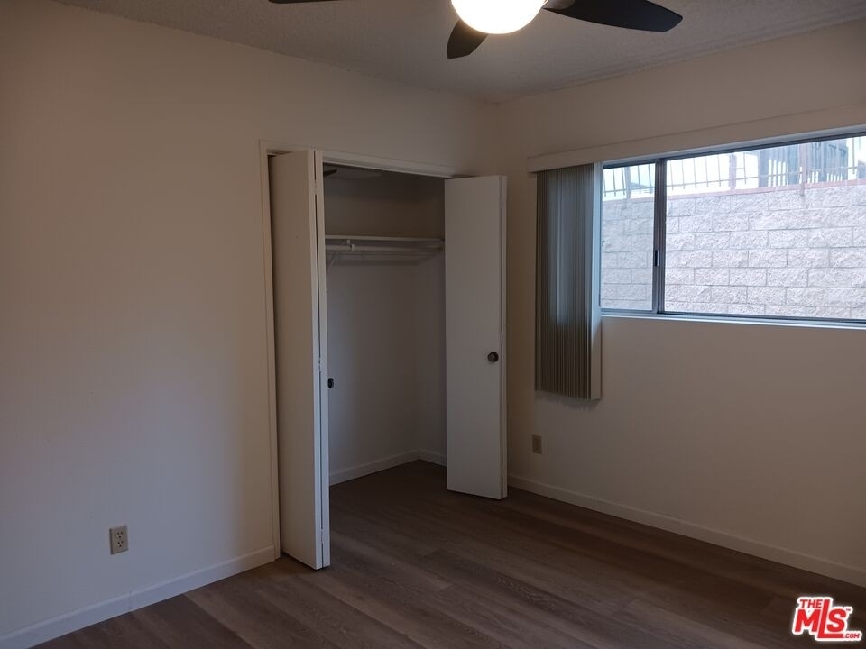 3441 W 58th Pl - Photo 3