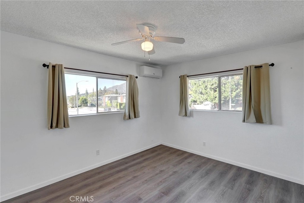 428 E Foothill Boulevard - Photo 19