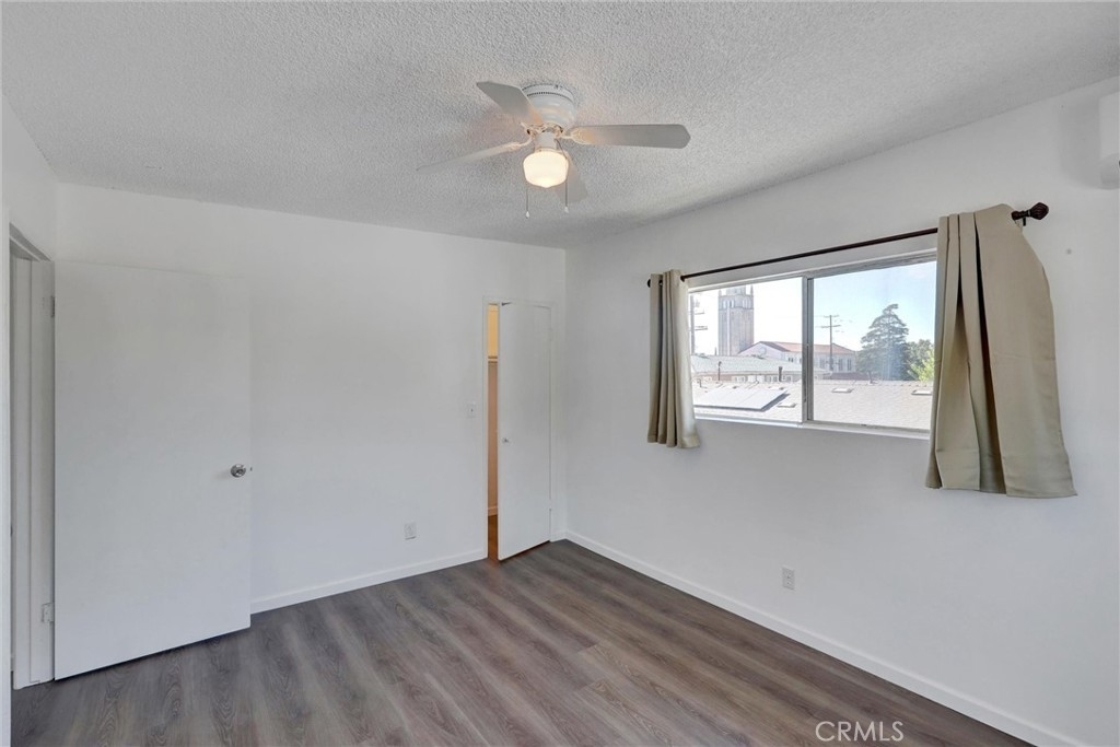 428 E Foothill Boulevard - Photo 20