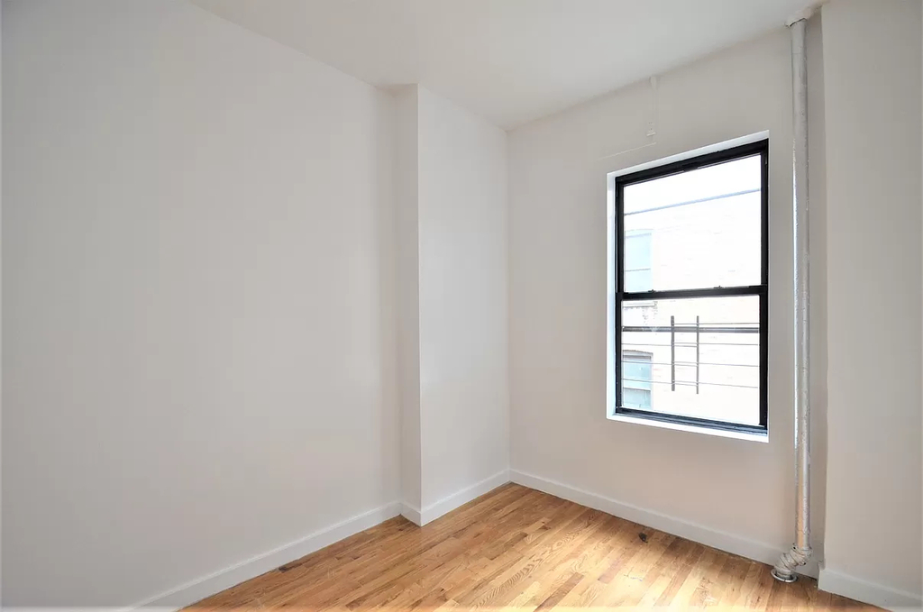 537 West 150th Street - Photo 9