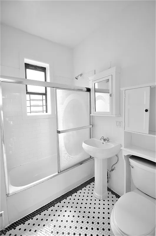 537 West 150th Street - Photo 3