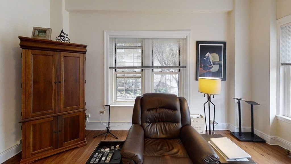 1401 Beacon Street - Photo 3