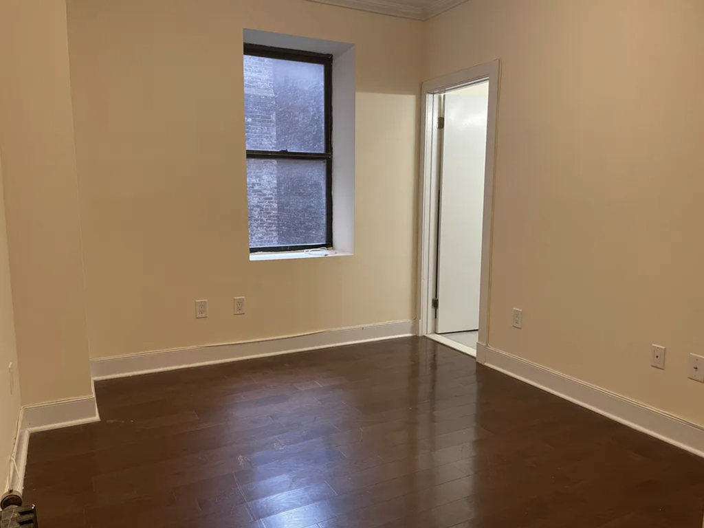545 West 148th Street - Photo 8