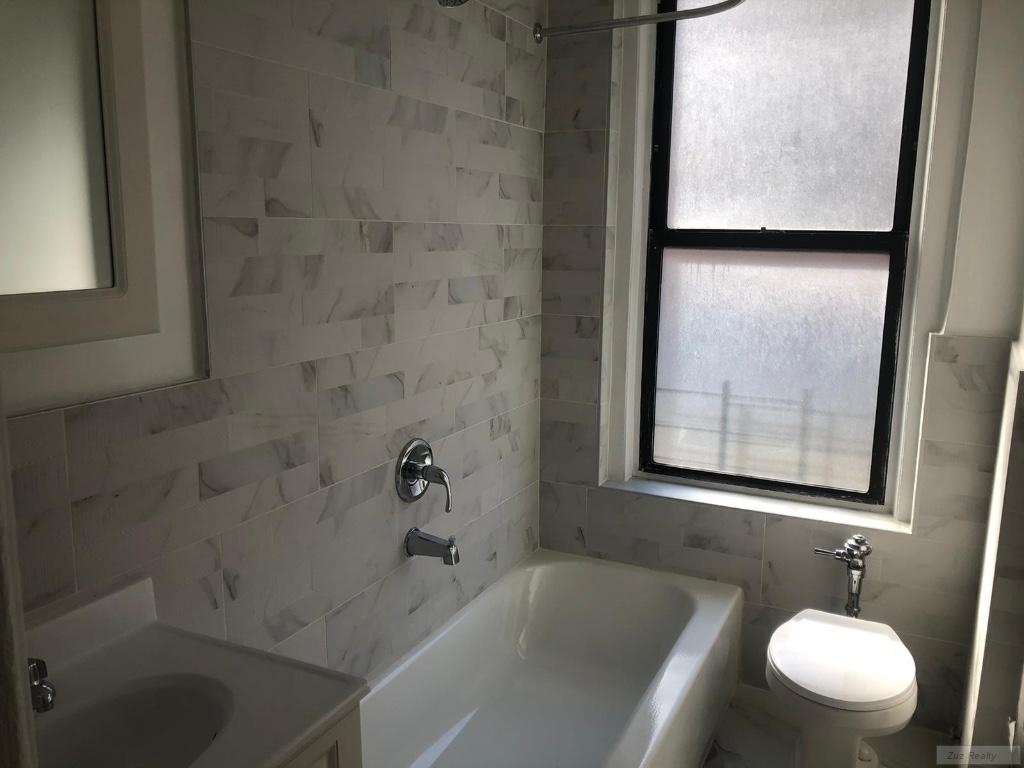 8320 Bay Parkway - Photo 8