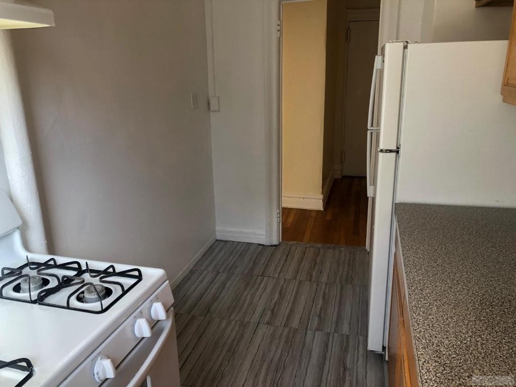 8320 Bay Parkway - Photo 6