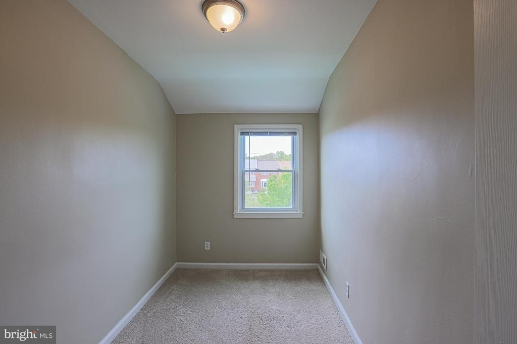 1113 N Marlyn Ave - Photo 33