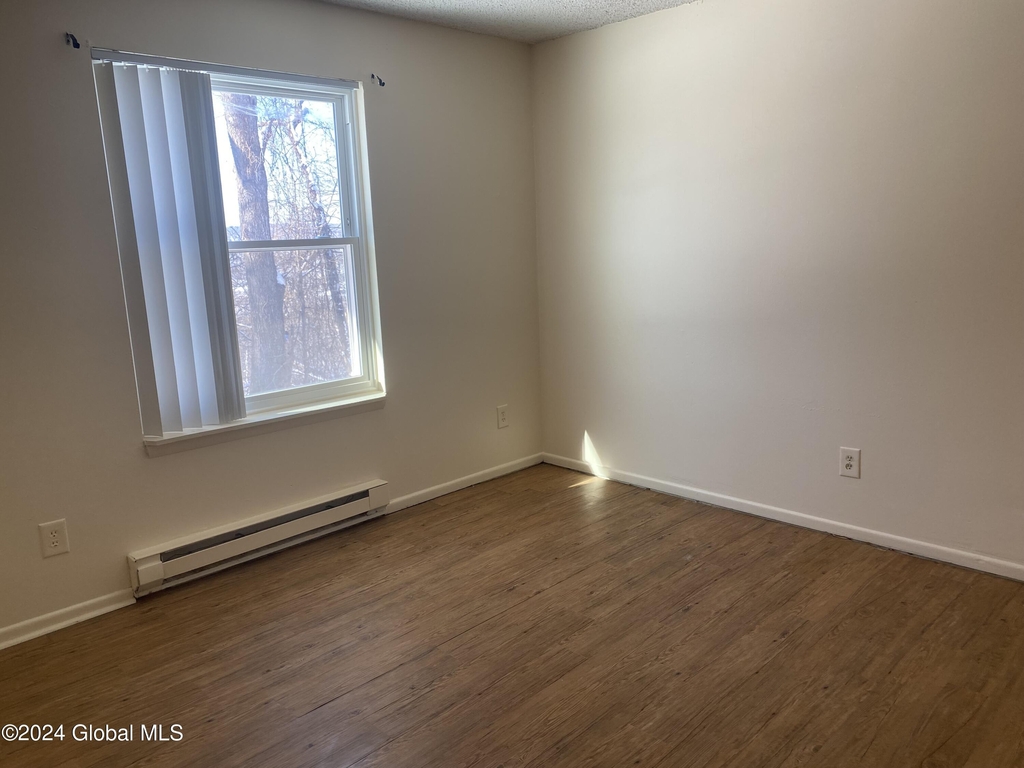 221 Stow Avenue - Photo 21