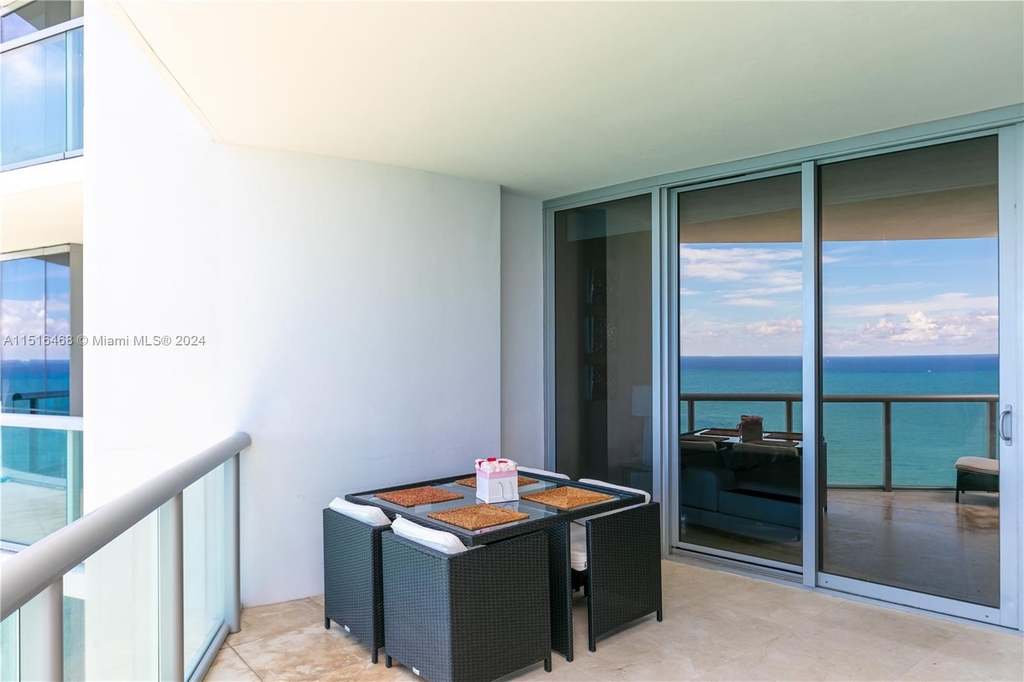 17121 Collins Ave - Photo 47