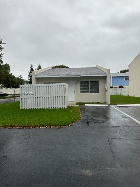22301 Sw 103rd Ave - Photo 1