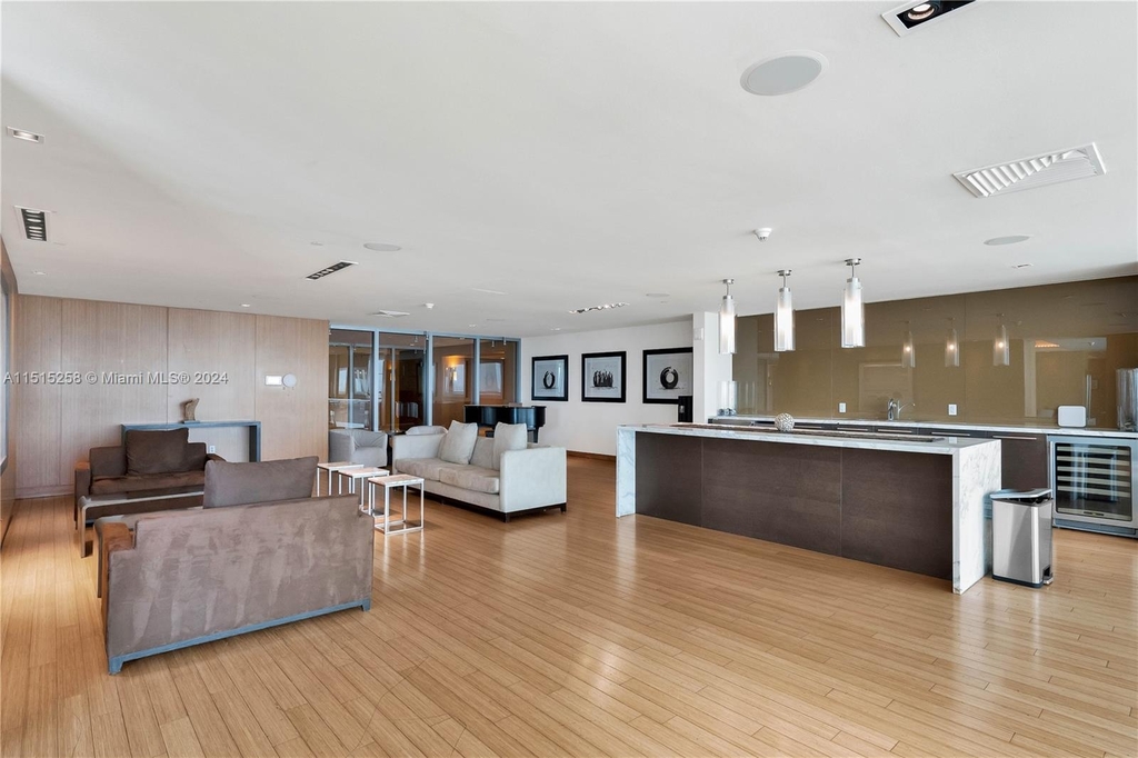 900 Biscayne Blvd - Photo 32