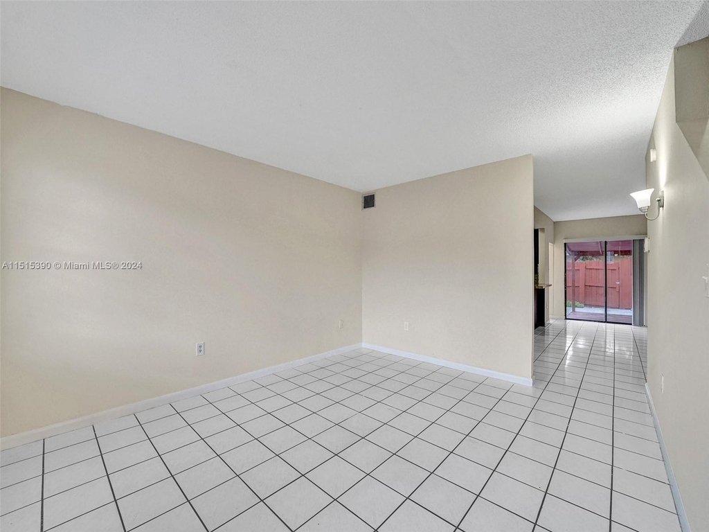 3688 Sw 59th Ave - Photo 3