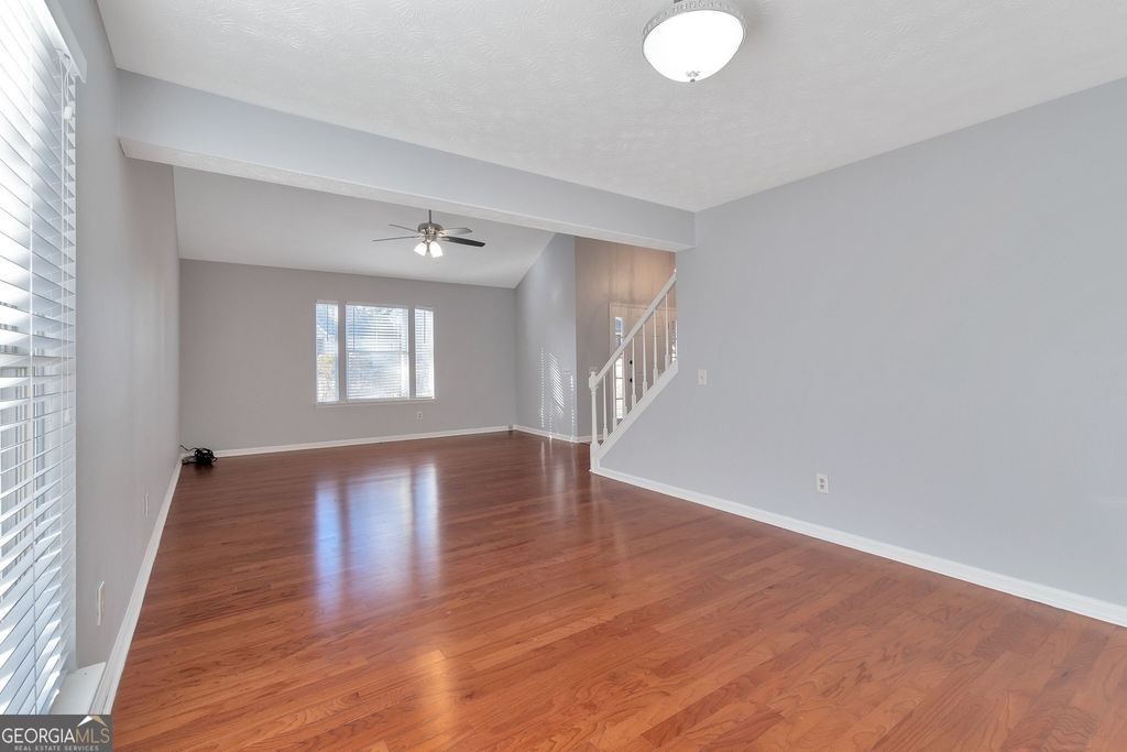 4641 Hampton Chase - Photo 3