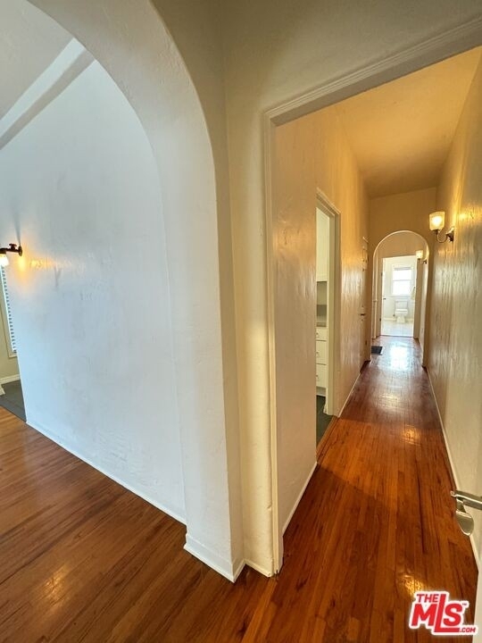 645 W Glenoaks Blvd - Photo 6